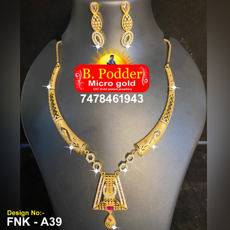 NECKLACE - A39